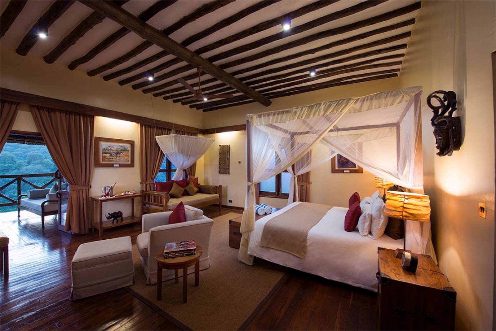 Luxury Suite